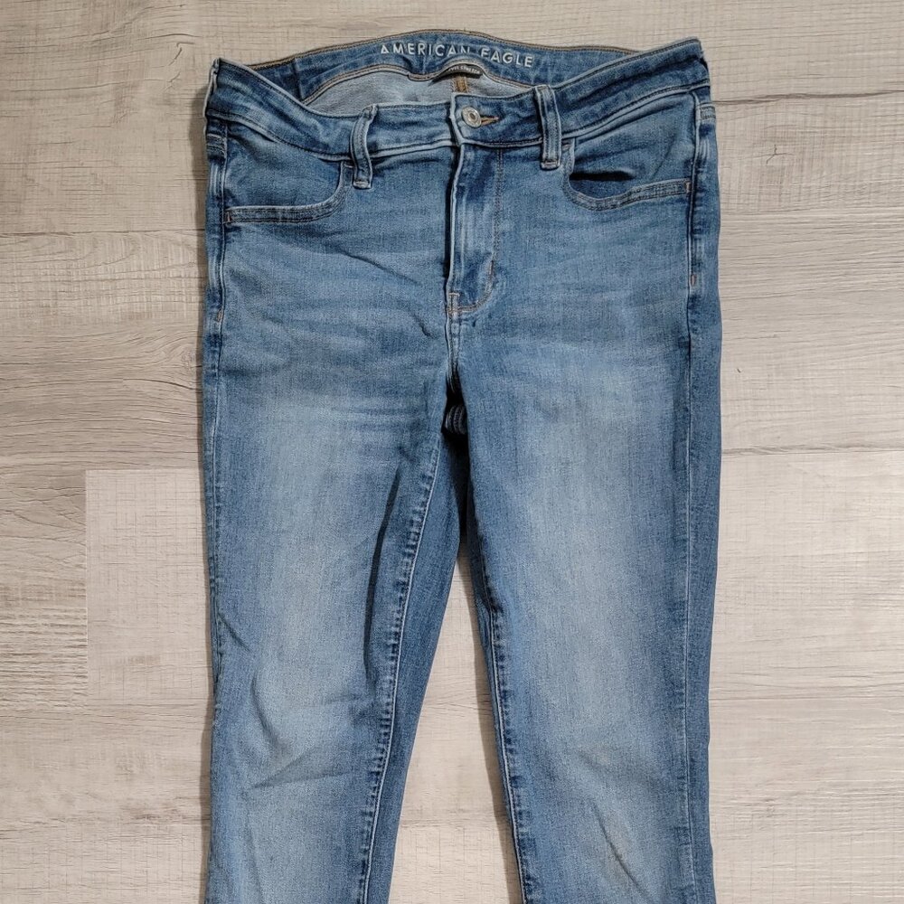 American Eagle Women's Long Next Level Stretch Skinny Jeans